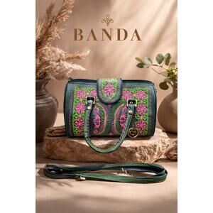 NWOT Banda Bag Mini Weekender/Barrel Embroidered Handbag - Acehnese Art